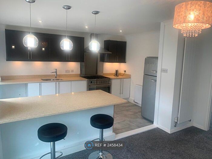 3 Bedroom Semi-Detached House To Rent In Harrison Close, Reigate, RH2