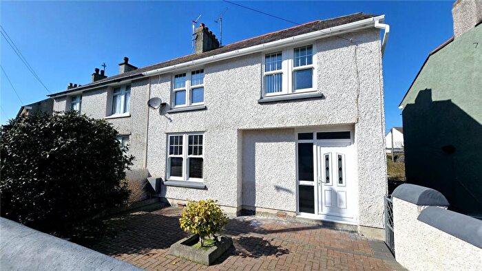 3 Bedroom End Of Terrace House For Sale In Gwelfor Avenue, Holyhead, Isle Of Anglesey, LL65