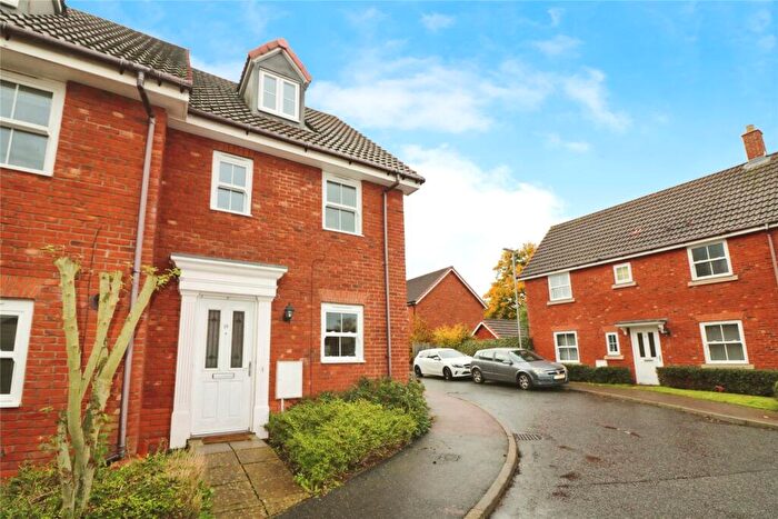 3 Bedroom End Of Terrace House For Sale In Evora Road, Wymondham, Norfolk, NR18