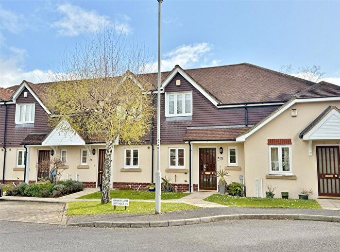 2 Bedroom Terraced House For Sale In Jenner Close, Verwood, Dorset, BH31