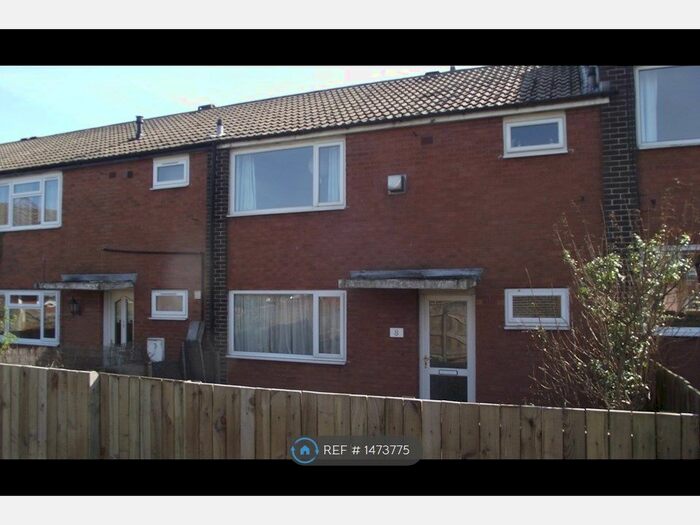 3 Bedroom Terraced House To Rent In Naburn Walk, Leeds, LS14