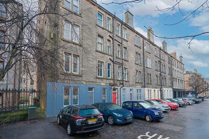 1 Bedroom Flat To Rent In Drum Terrace, Leith, Edinburgh, EH7