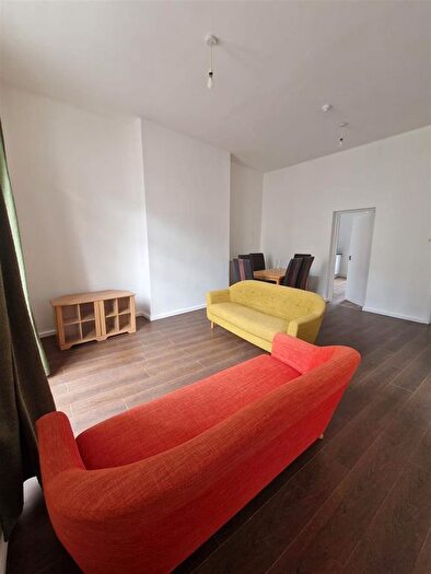 5 Bedroom Property To Rent In Bath Street, Leamington Spa, CV31