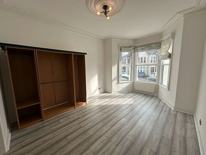 1 Bedroom Flat To Rent In Bedroom Flat – Palmerston Crescent, Palmers Green, N13