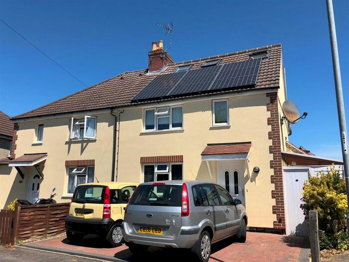 4 Bedroom Semi-Detached House To Rent In Queens Meadow, Cambridge, CB1