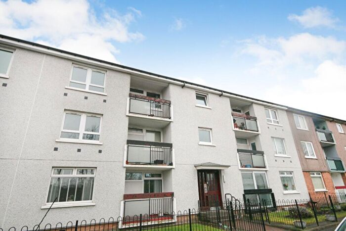 2 Bedroom Flat To Rent In Tarfside Gardens, Cardonald, Glasgow, G52