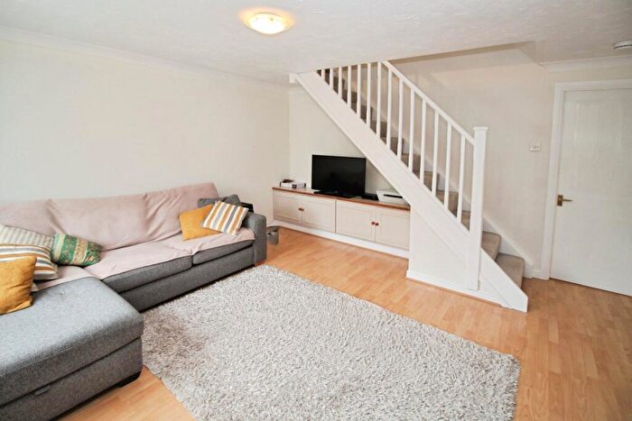 3 Bedroom Terraced House To Rent In Kingsmill Court, Hatfield, AL10