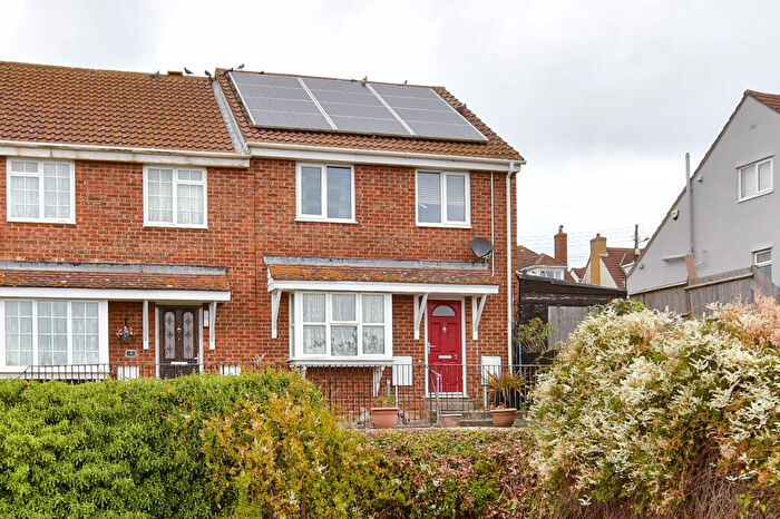 3 Bedroom End Of Terrace House For Sale In St. James Close, Warden Bay, Sheerness, Kent, ME12