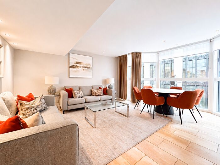 2 Bedroom Flat To Rent In Young Street, London, W8