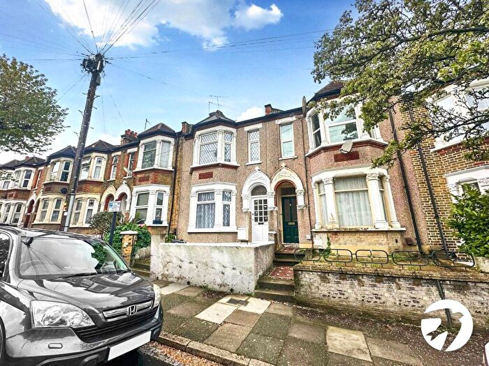 3 Bedroom Terraced House For Sale In Chancelot Road, London, SE2