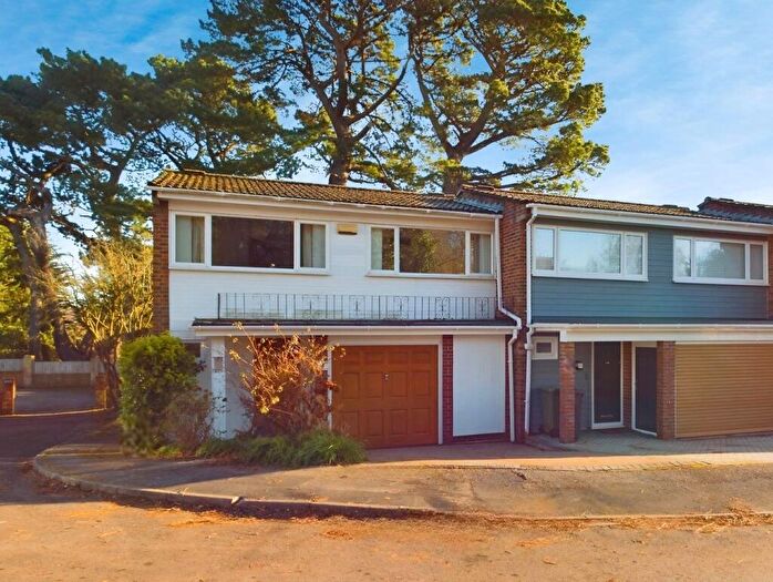 3 Bedroom End Of Terrace House For Sale In Cerdic Mews, Hamble, Southampton, SO31