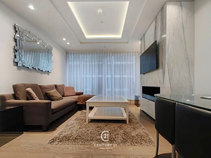 2 Bedroom Flat For Sale In Wolfe House, Kensington High Street, London, W14