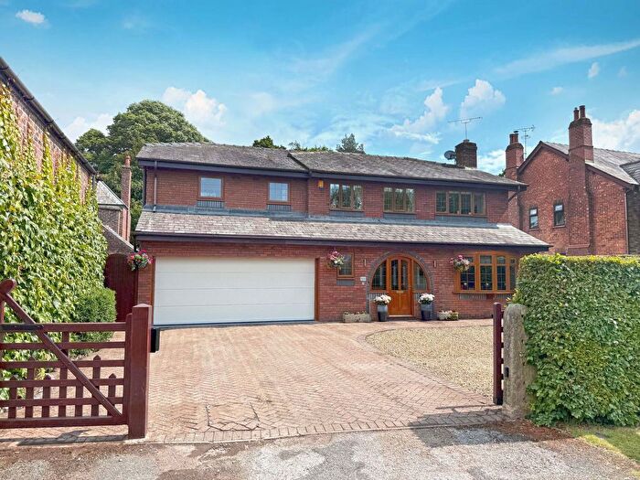 5 Bedroom Detached House For Sale In Clyffes Farm Close, Scarisbrick, L40