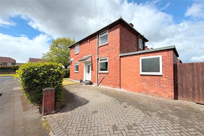 3 Bedroom Semi-Detached House For Sale In Kelso Gardens, Wallsend, Tyne And Wear, NE28