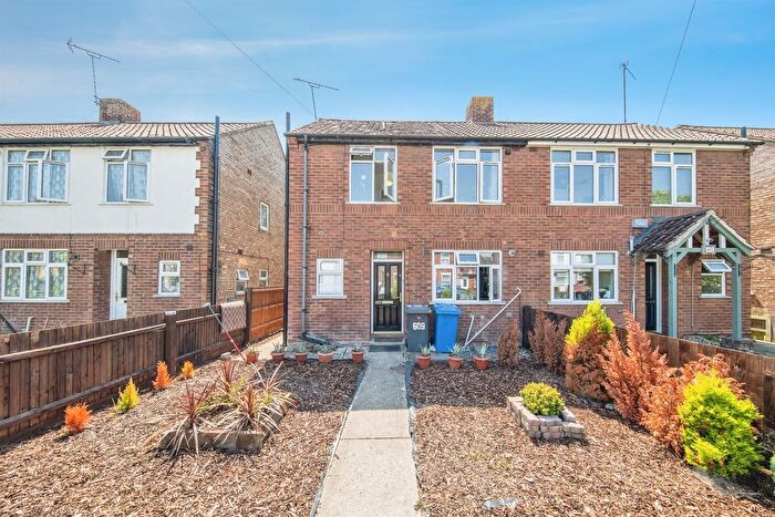 3 Bedroom Semi Detached House For Sale In Bramford Road, Ipswich, IP1