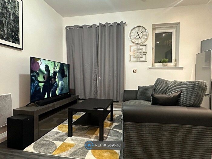 Studio To Rent In Oceana Boulevard, Southampton, SO14