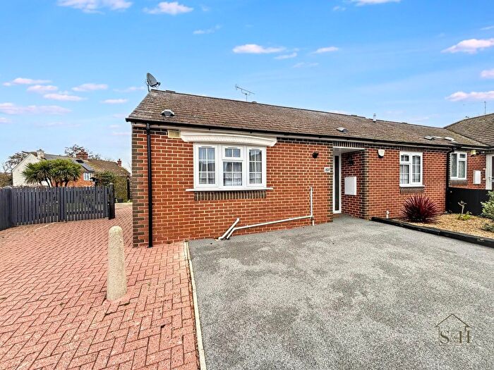 3 Bedroom Semi Detached Bungalow For Sale In Royds Road, Willesborough, TN24