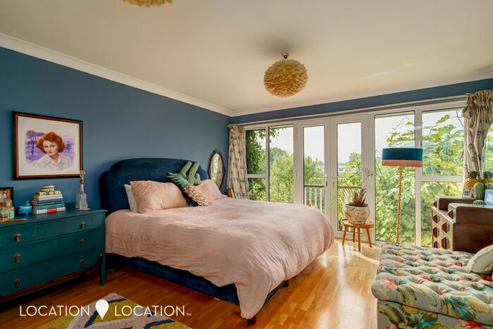 4 Bedroom Terraced House To Rent In Watermint Quay, Craven Walk, London, N16