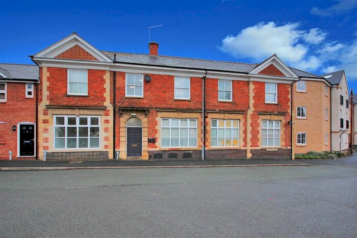 2 Bedroom Flat For Sale In Stanley Hunt Court, Midland Road, Rushden, NN10