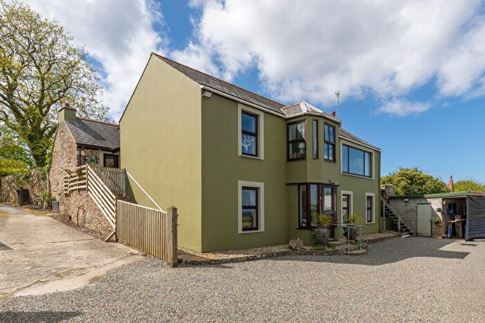 6 Bedroom Detached House For Sale In Little Haven, Haverfordwest, SA62