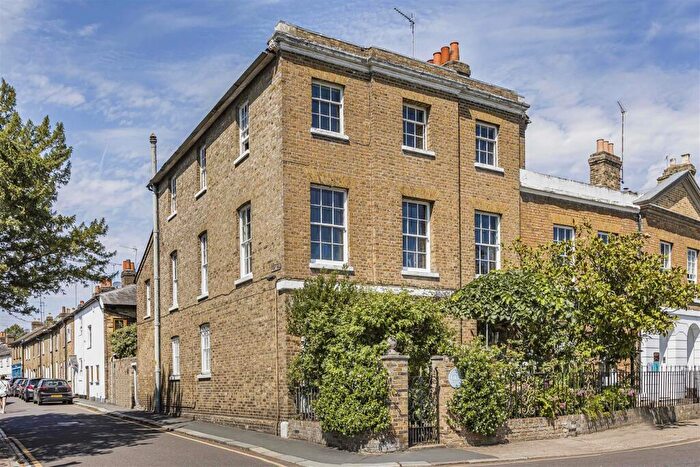 4 Bedroom End Of Terrace House For Sale In Port Hill, Hertford, SG14