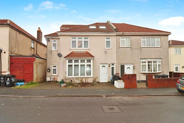 1 Bedroom Flat For Sale In Toronto Road, Bristol, BS7