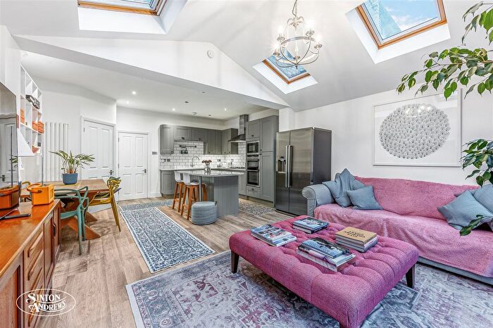 3 Bedroom Terraced House For Sale In Regina Terrace, London, W13