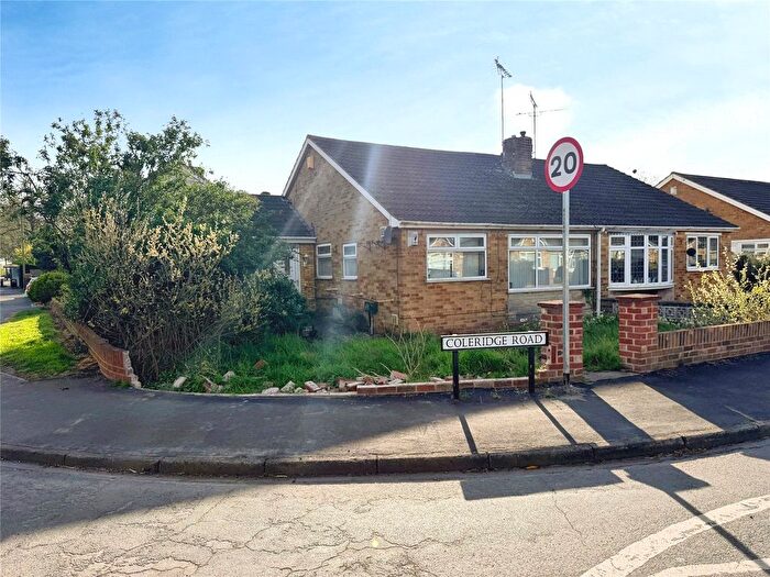 2 Bedroom Bungalow For Sale In Coleridge Road, Barnby Dun, Doncaster, South Yorkshire, DN3
