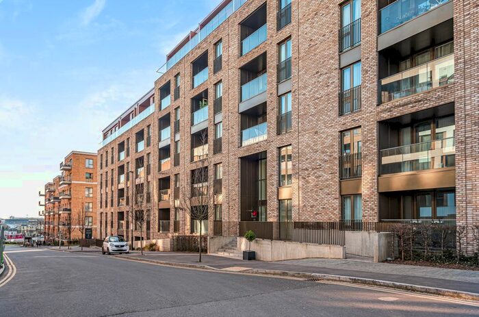 2 Bedroom Property To Rent In Royal Engineers Way, Mill Hill, London, NW7