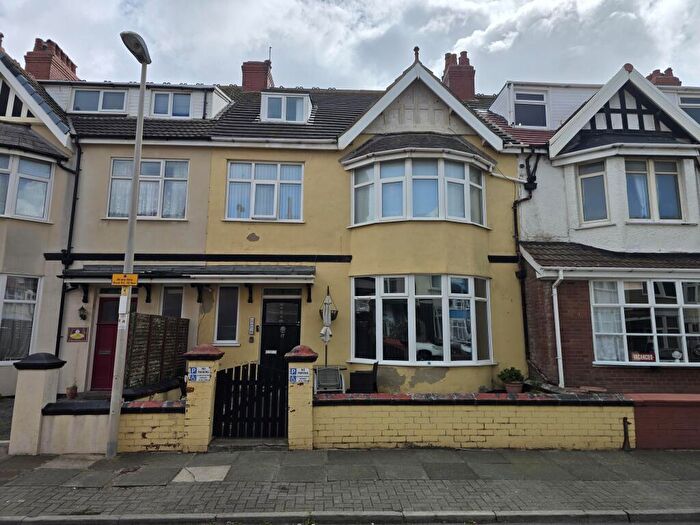 5 Bedroom Block Of Apartments For Sale In Flats -, Gynn Avenue, Blackpool, Lancashire, FY1