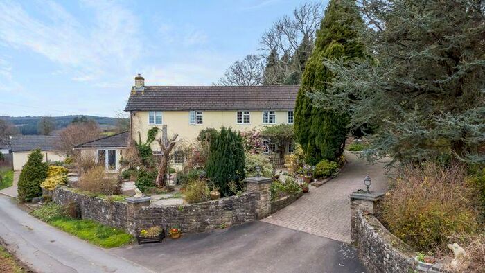 4 Bedroom Character Property For Sale In Earlswood, Chepstow, Monmouthshire, NP16