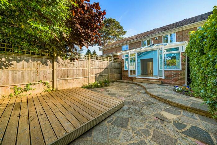 3 Bedroom Semi-Detached House To Rent In Hersham, KT12