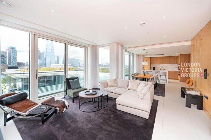 2 Bedroom Apartment To Rent In Sugar Quay, Water Lane, London, EC3R
