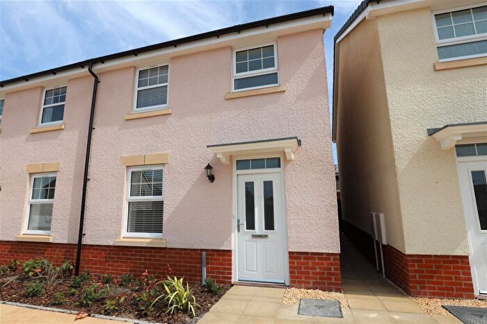 3 Bedroom Semi-Detached House To Rent In Cae Ffynnon, Clare Gardens, Cowbridge, CF71
