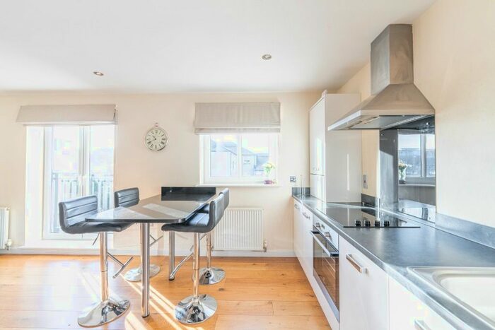 2 Bedroom Flat To Rent In Flaxmill Place, Bonnington, Edinburgh, EH6