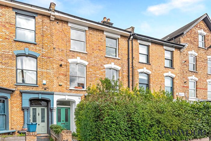 1 Bedroom Flat For Sale In Wilberforce Road, London, N4