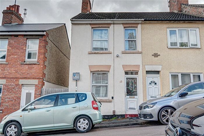2 Bedroom End Terrace House For Sale In Western Street, Old Town, Swindon, Wiltshire, SN1