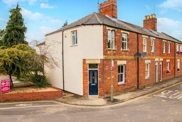 4 Bedroom House To Rent In Mill Street, Central Oxford, OX2