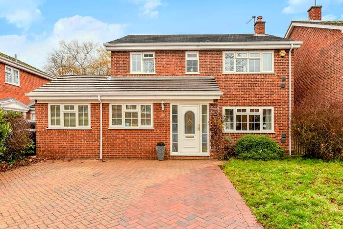 4 Bedroom Detached House To Rent In Bray Court, Maidenhead, SL6