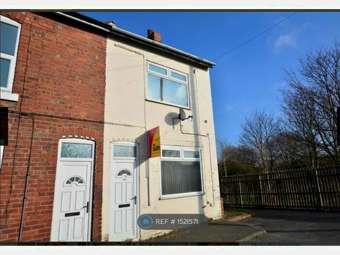 2 Bedroom Terraced House To Rent In Carlton Street, Featherstone, Pontefract, WF7