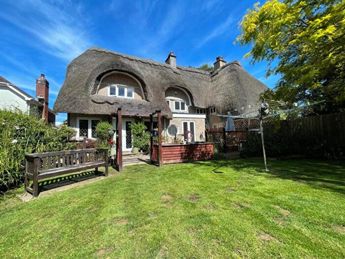 3 Bedroom Cottage For Sale In Moorlands Road, West Moors, Ferndown, BH22