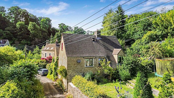4 Bedroom Detached House For Sale In Horsley, Stroud, Gloucestershire, GL6