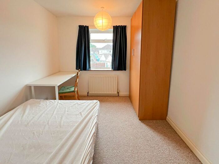 4 Bedroom Terraced House To Rent In Warren Road, Filton, Bristol, BS34