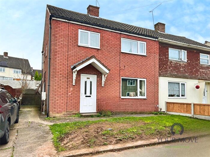 3 Bedroom Semi Detached House For Sale In Middlepark Road, Dudley, West Midlands, DY1