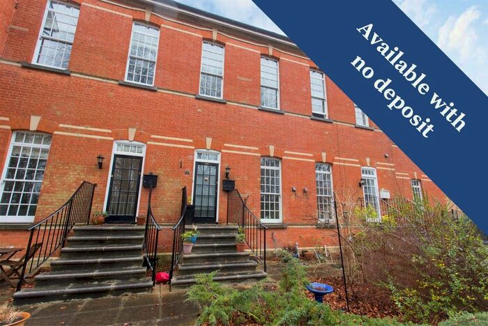 2 Bedroom Property To Rent In Old Garden Court, Chartham, Canterbury, CT4