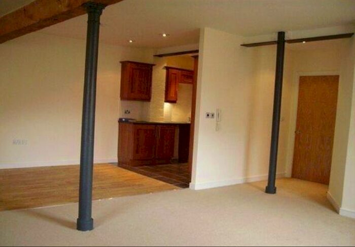 2 Bedroom Flat To Rent In Granary Wharf, Steam Mill Street, CH3
