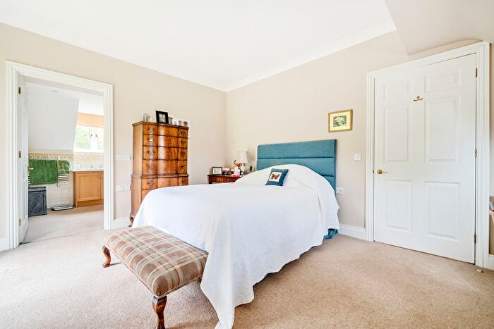 2 Bedroom End Of Terrace House For Sale In Remenham Row, Wargrave Road, Henley-On-Thames, Berkshire, RG9