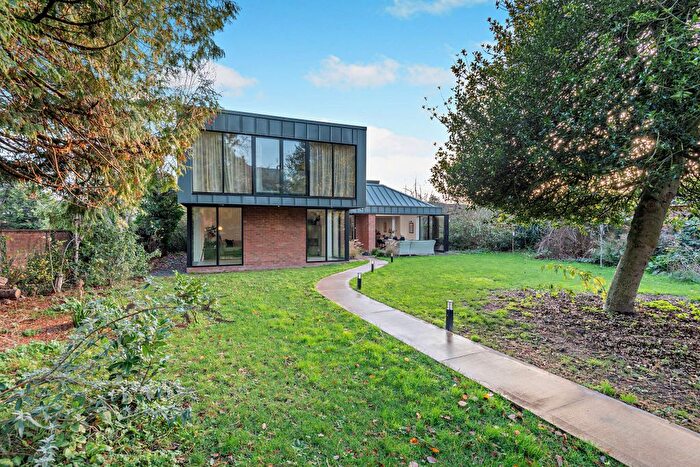 3 Bedroom Detached House For Sale In Ryelands Road, Leominster, HR6