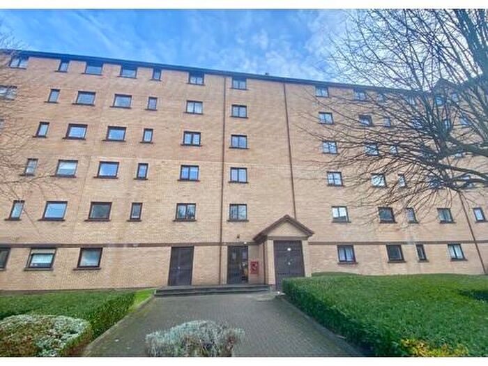 1 Bedroom Flat To Rent In Riverview Place, Glasgow, G5