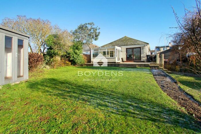 3 Bedroom Bungalow To Rent In The Street, Little Clacton, CO16